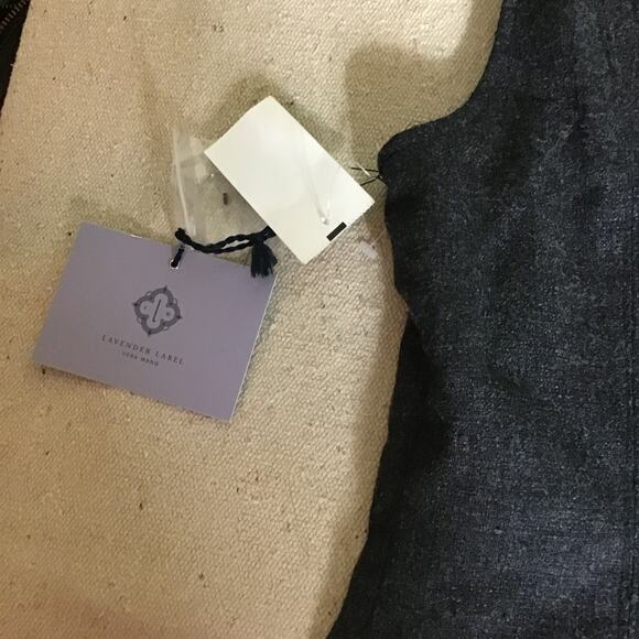 Vera Wang Lavender Label Wool & Silk Blend Sleeveless Beaded Top  Sz. 6 NWT - Picture 5 of 10